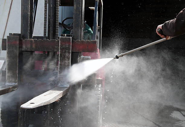 Best Building Exterior Pressure Washing in Cactus, TX